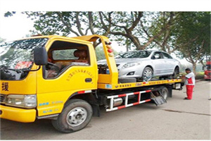 寿光附近24小时汽车拖车服务热线